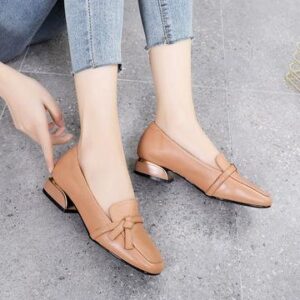 Low Heel Dress Shoes: A Guide to Finding the Perfect Pair